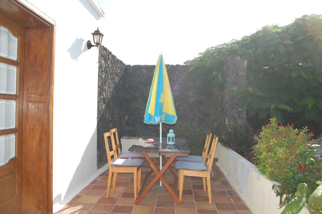Villa Jupe Tias Exterior photo
