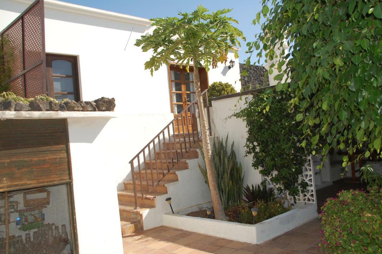 Villa Jupe Tias Exterior photo