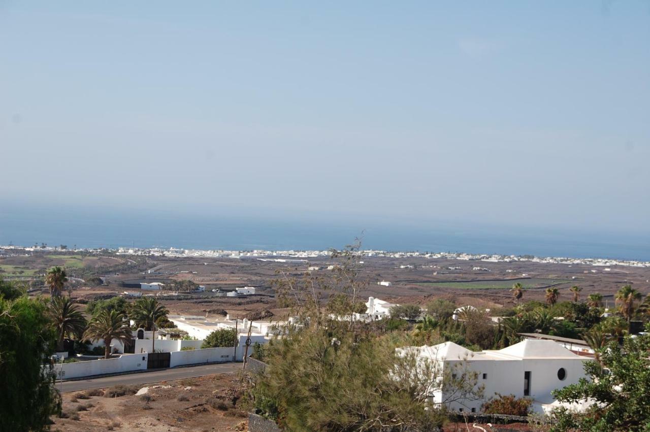 Villa Jupe Tias Exterior photo