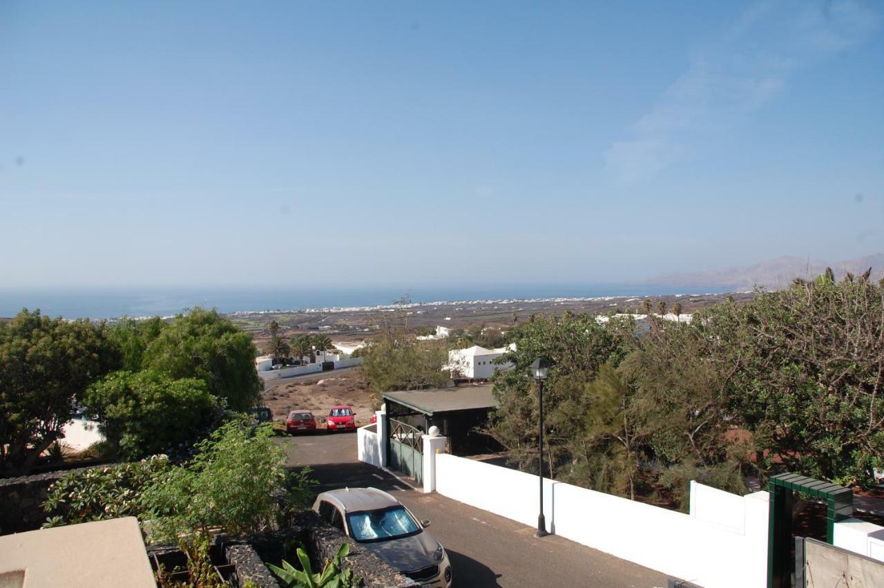 Villa Jupe Tias Exterior photo