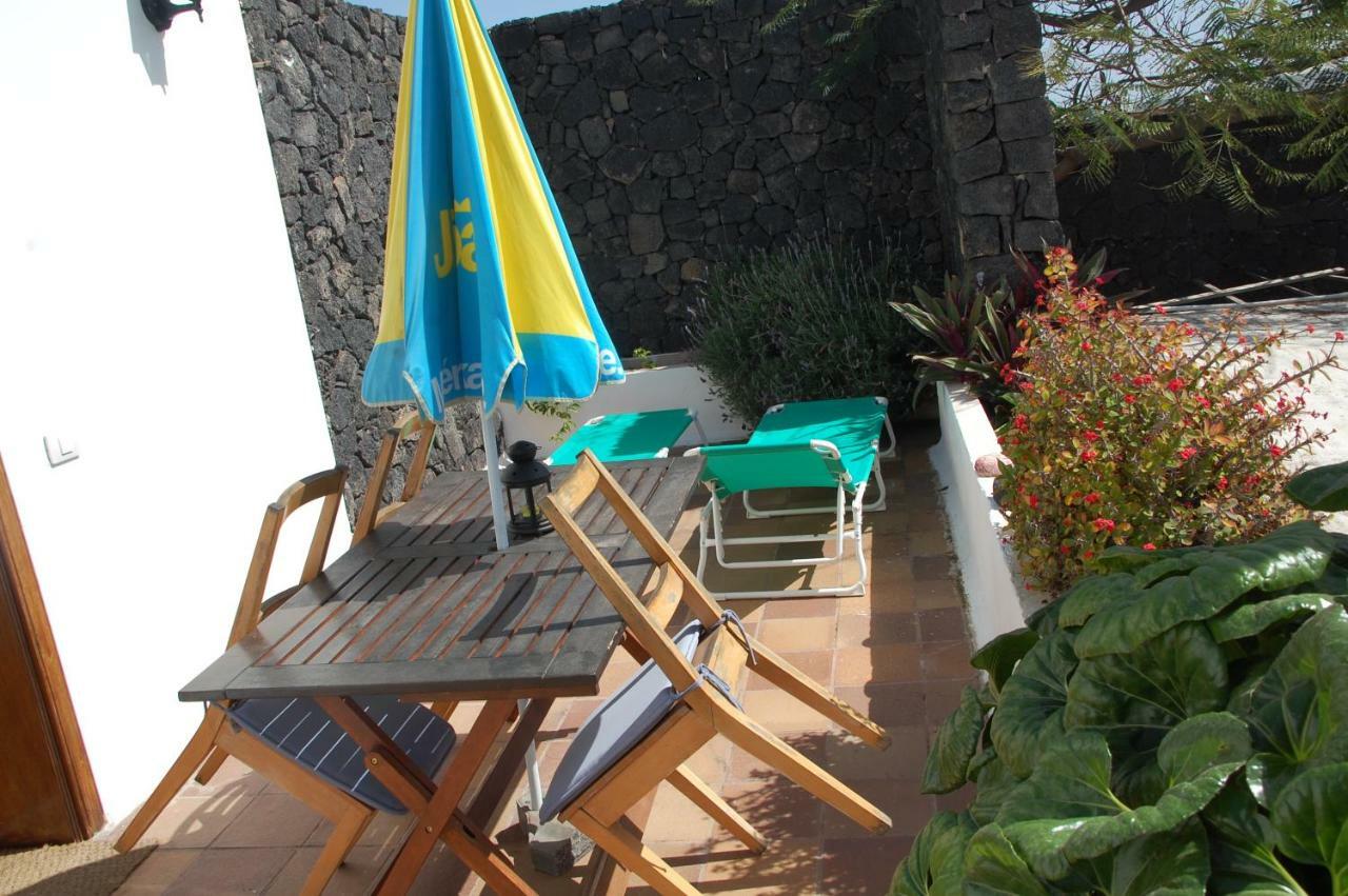 Villa Jupe Tias Exterior photo