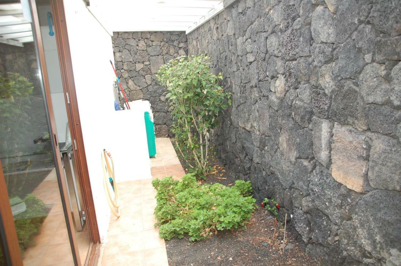 Villa Jupe Tias Exterior photo